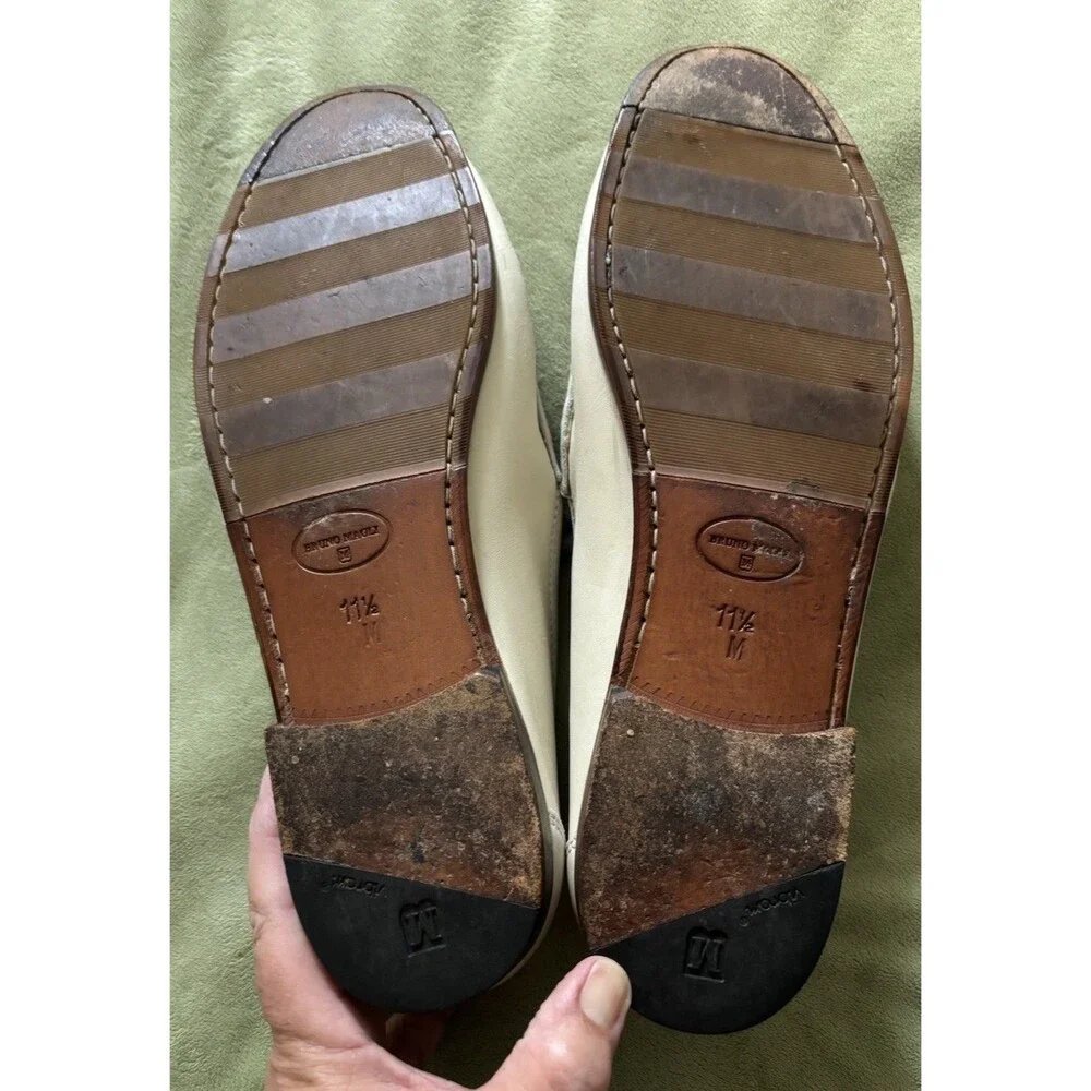 Bruno Magli Men’s Beige Leather Slip-On Loafer Flats Comfort Round Toe 11.5